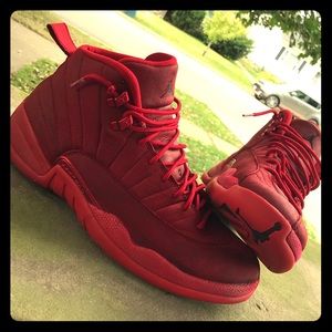 Jordan 12 men’s size 12